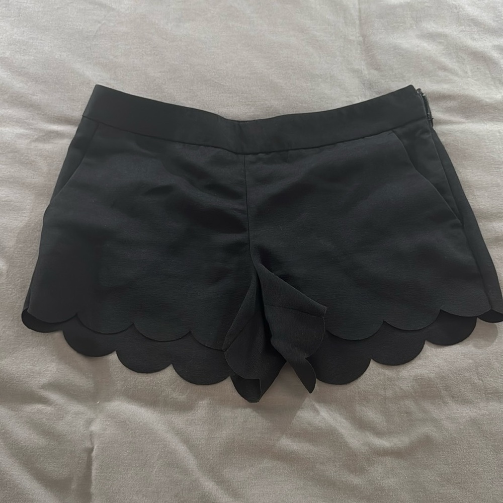 Express black shorts size 4